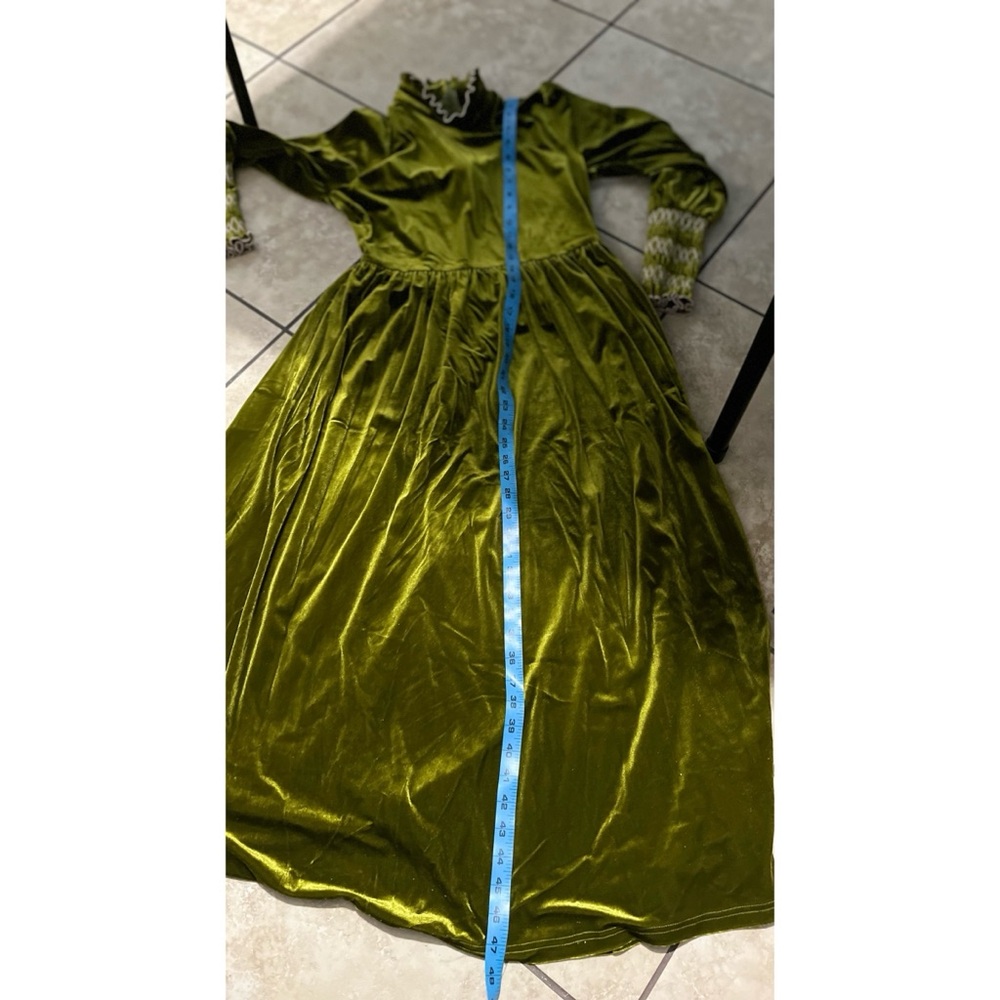 Green Velvet Dress 2 Pockets - Picture 6 of 6